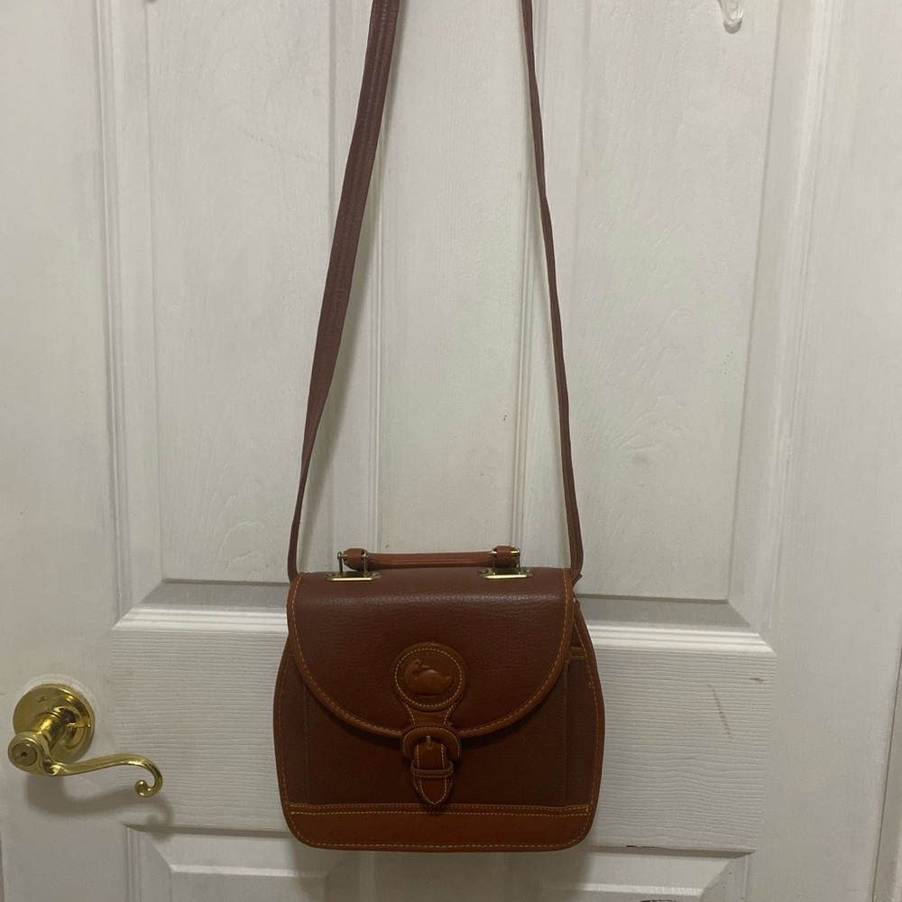 Dooney & Bourke All Weather Crossbody strap and handle